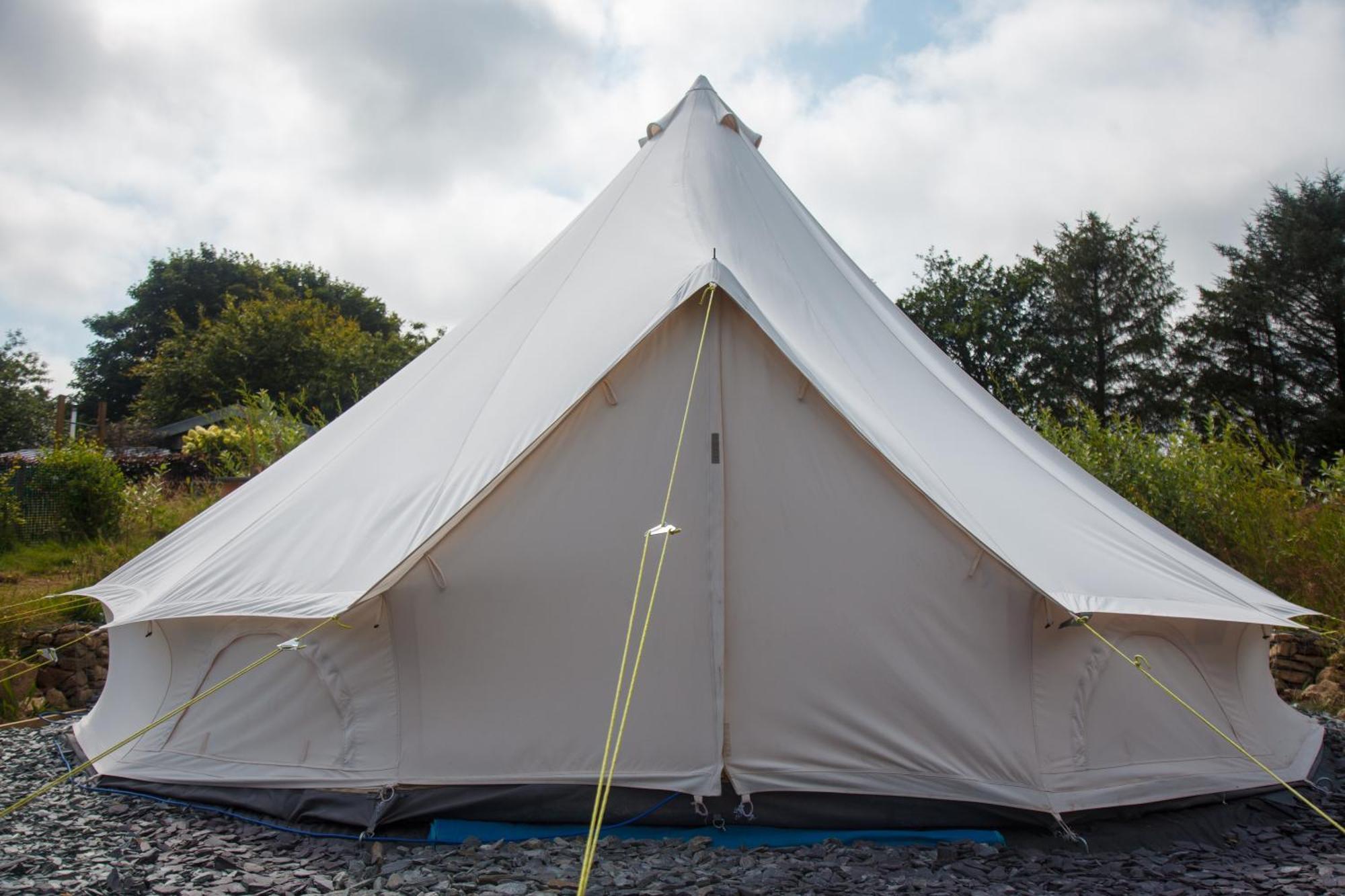 Glamping Meadow Bell Tent Stithians Exteriör bild