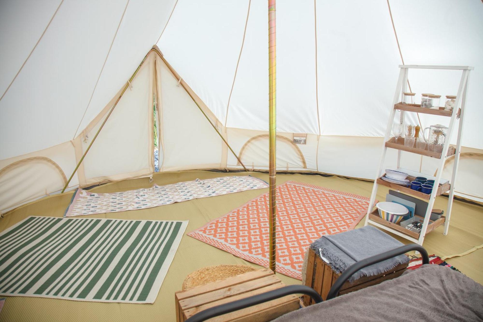 Glamping Meadow Bell Tent Stithians Exteriör bild